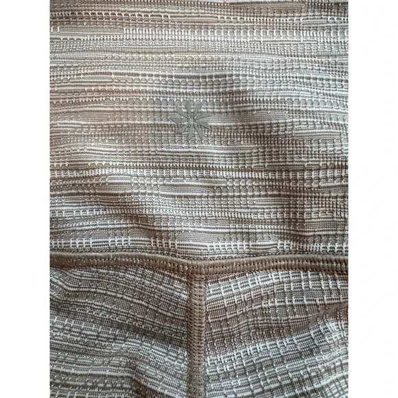 Athleta HIGH RISE JACQUARD CHATURANGA™ 7/8 TIGHT - Picture 7 of 7